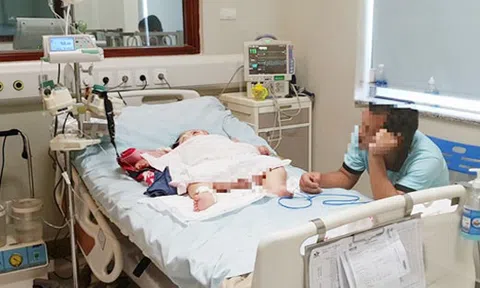 Bé gái suy đa tạng chỉ vì một vết xước, chưa rõ nguyên nhân